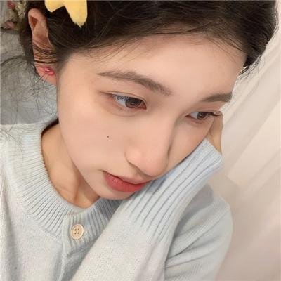 一个女王的少女时代